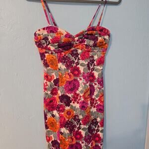 *Twenty-One* Ladies Size S/P - Sweetheart Neckline-Flowery Pattern Lined Dress